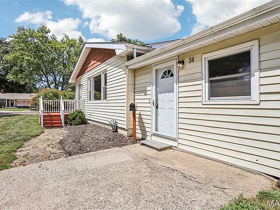 5th image of 34 Woodlawn Dr
