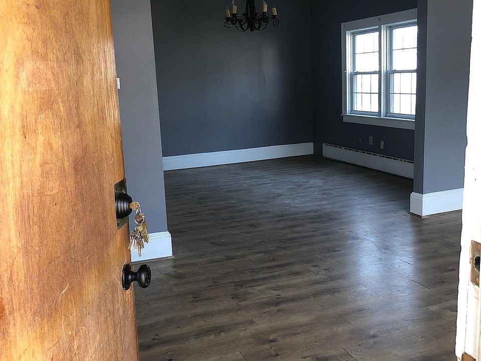 Entry - living & dining room