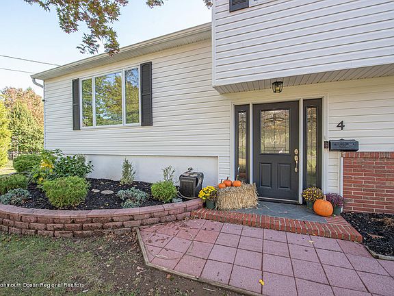 5th image of 4 Suffolk Ln