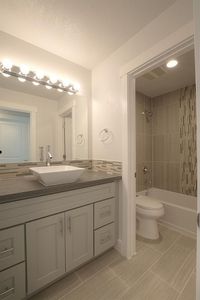 6921 Woodside Dr, Sacramento, CA, 95842