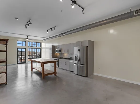 2235 E 6th St APT 315, Austin, TX 78702
