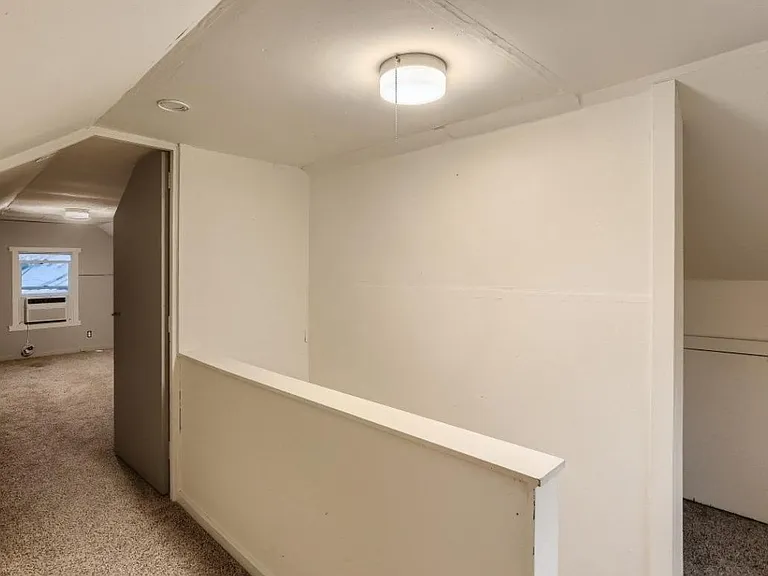 1825 SW Evans St #1 — Photo 6