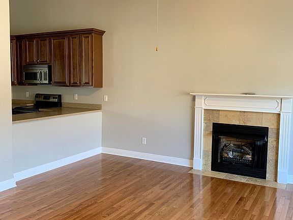 4th image of 120 Southridge Dr #120