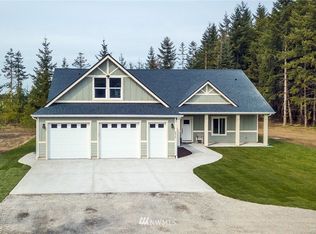 8414 James Rd, Rochester, WA 98579