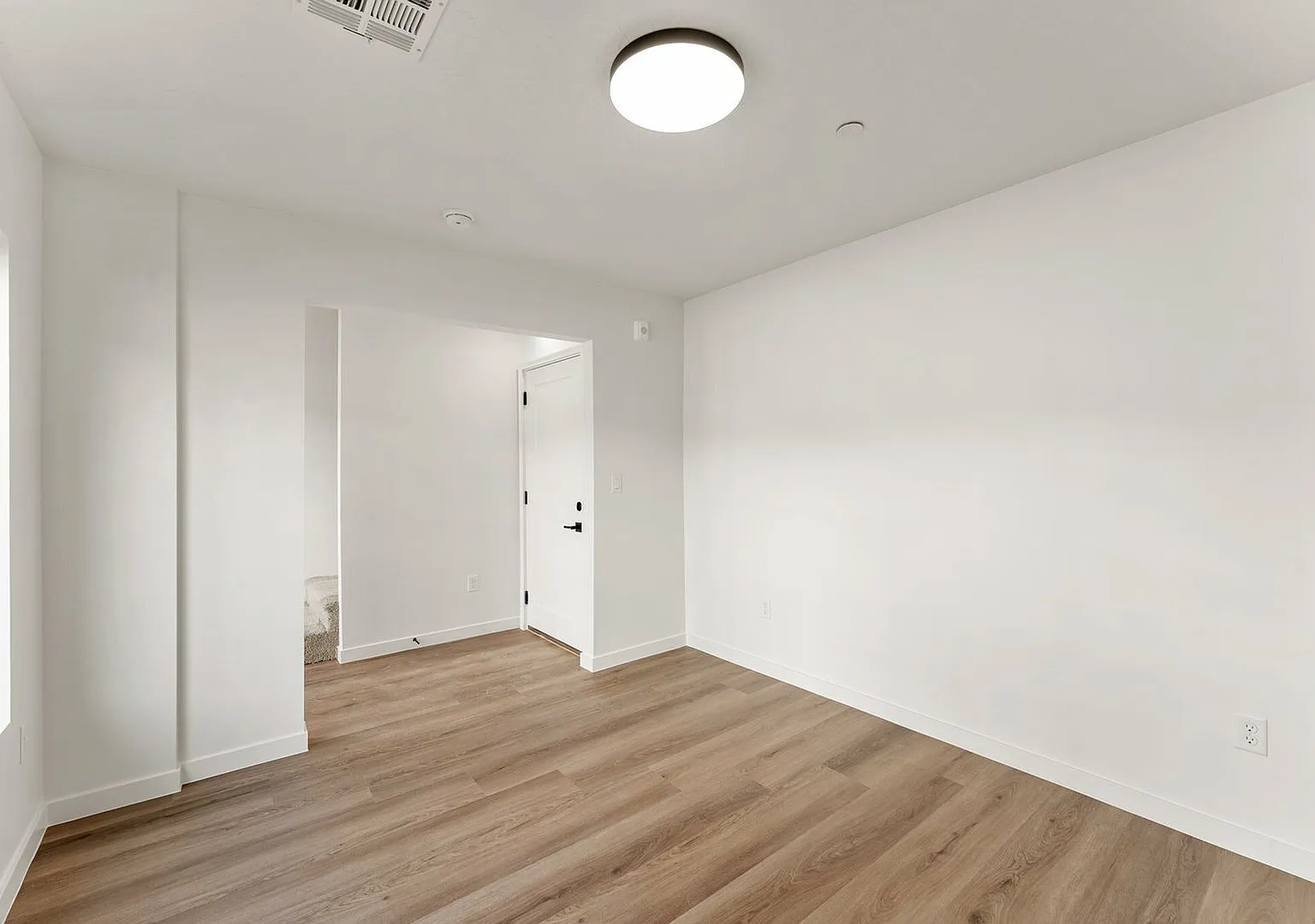 Coal Creek Townhomes — Photo 4