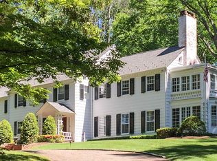 96 Cove Rd, Oyster Bay, NY 11771