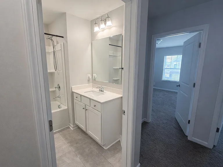 5215 Maynard Hill Dr — Photo 14