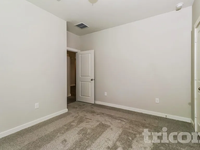 1709 Palo Verde Way — Photo 11