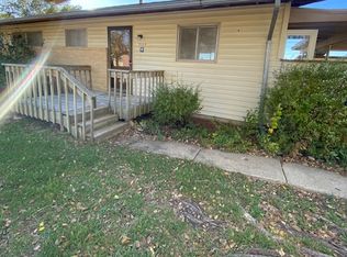 7117 SW Glencrest Dr #7117, Topeka, KS 66619