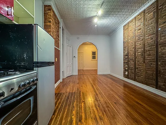 Rented by Terra Magia Inc | media 7