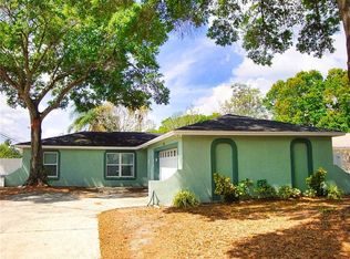 902 Essex Rd, Brandon, FL 33510