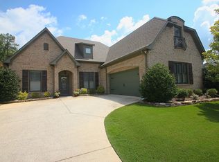 5208 Creekside Loop, Hoover, AL 35244