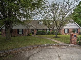 520 Kings Pl, Nowata, OK 74048
