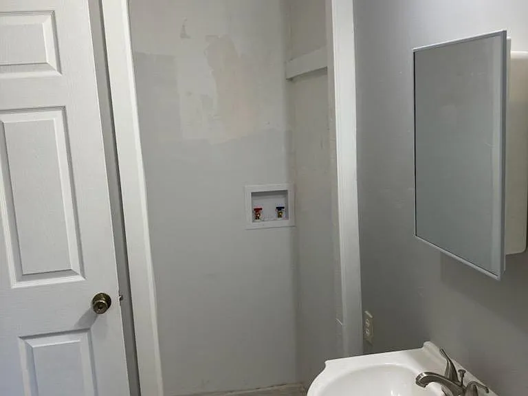 4819 Hubert St — Photo 2