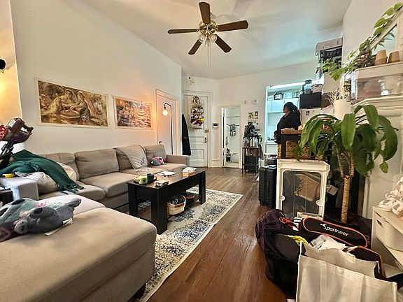 4th image of 32 W 69th St APT 3A