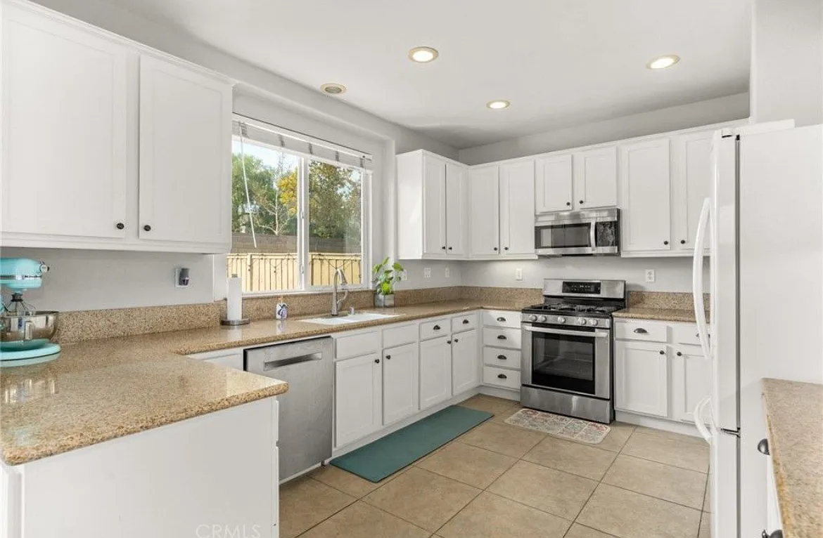 33555 Cedar Creek Ln — Photo 4