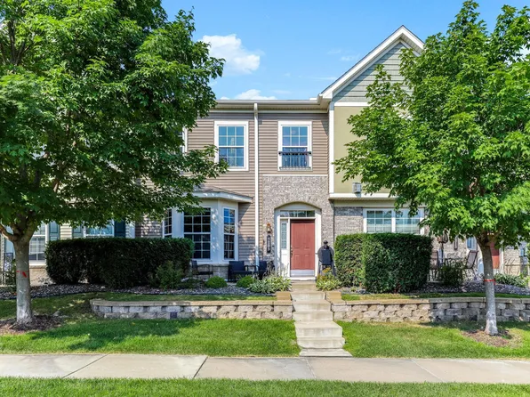 7209 Jewel Ln N, Maple Grove, MN 55311