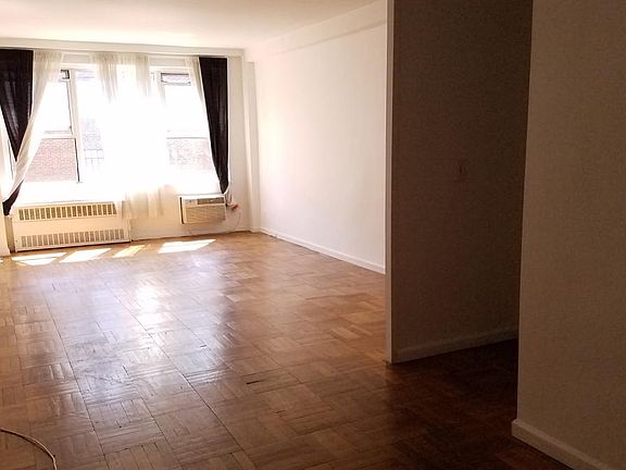 Foyer to living room