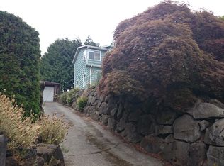 8244 Northrop Pl SW, Seattle, WA 98136