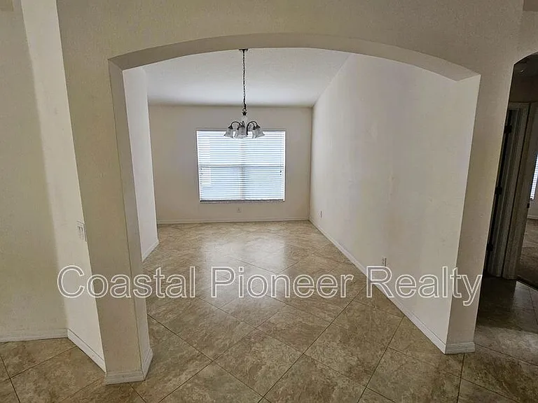 3220 Clover Blossom Cir — Photo 8