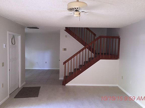 3rd image of 520 Green Springs Pl