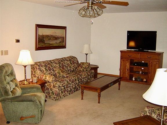 5th image of 810 Whispering Way