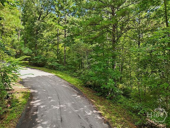 3rd image of 1040 Union Station Road