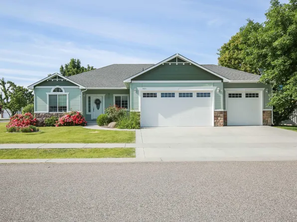 985 Shamrock Ct, Fruitland, ID 83619