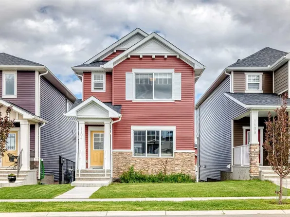 1104 W Bayview Gdns SW, Airdrie, AB T4B 5K4
