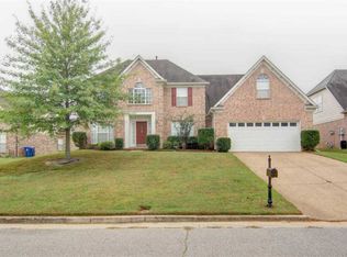 70 Whispering Creek Dr, Oakland, TN 38060