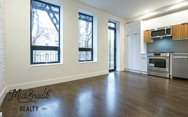 Rented by Midbrook Realty, LLC | media 3