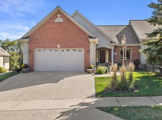 3423 Red Maple Way, Waukesha, WI 53188