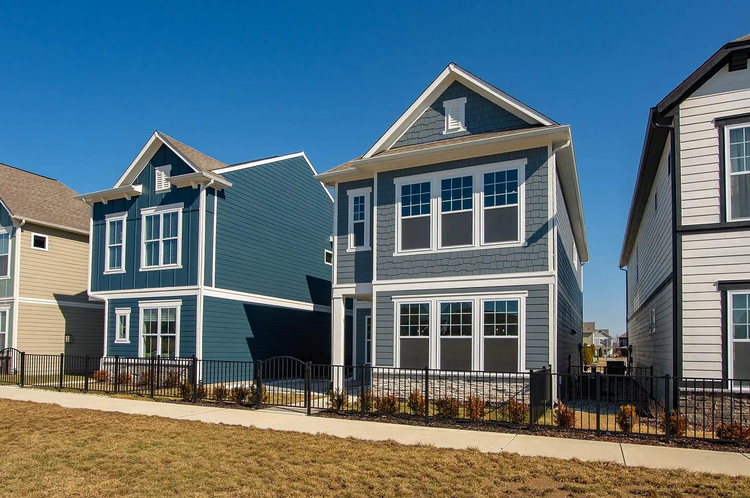 17308 Henslow Dr — Photo 3