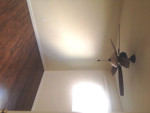 2nd image of 825 S 6th St APT B