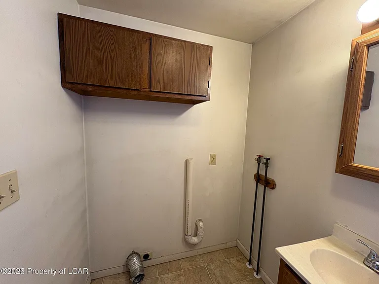 264 High Blvd — Photo 6