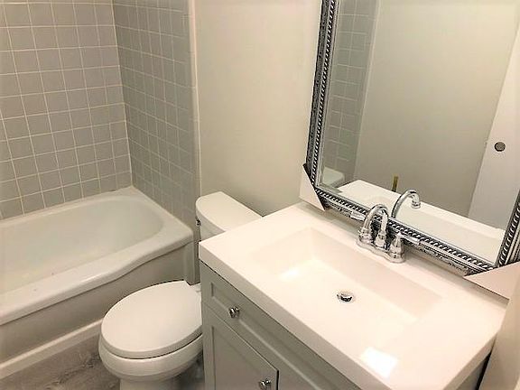 2nd image of 23385 Stauber Ave