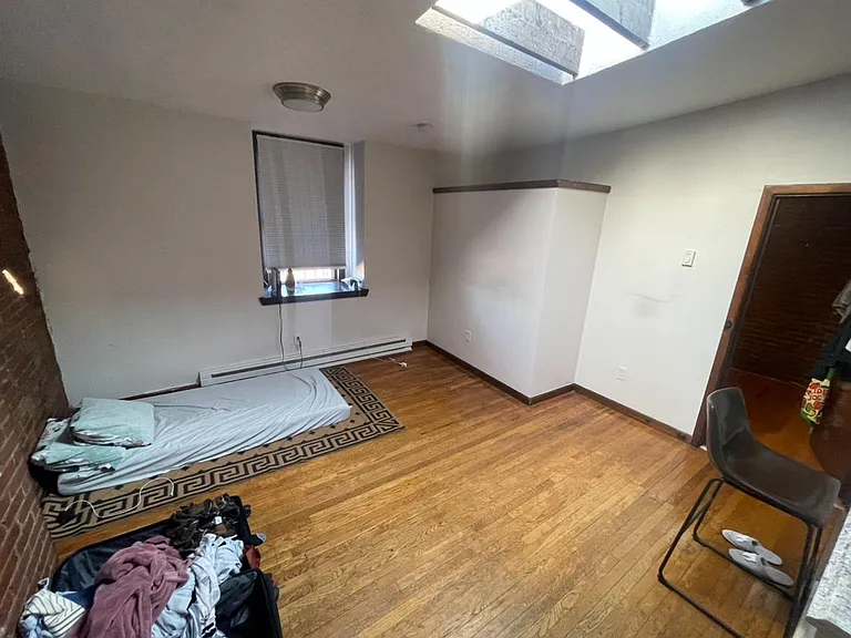 520 Columbus Ave #8 — Photo 2