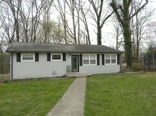 102 Wayne Pl, Oak Ridge, TN 37830