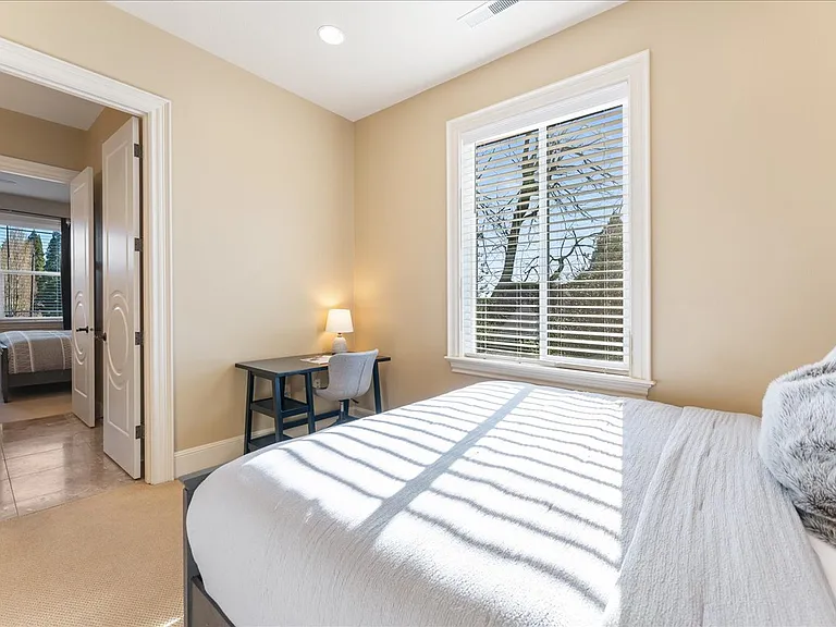 1587 SW Walters Loop — Photo 27