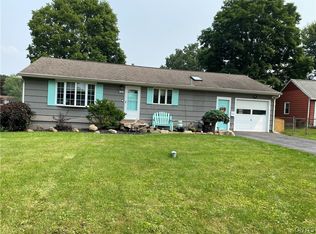 104 E Arbordale Rd, Syracuse, NY 13219