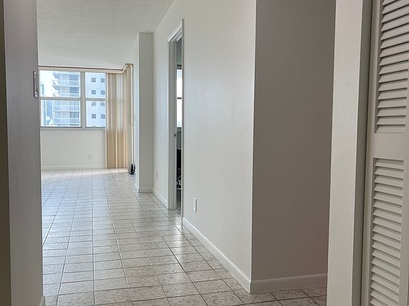 5th image of 1401 S Ocean Dr #607
