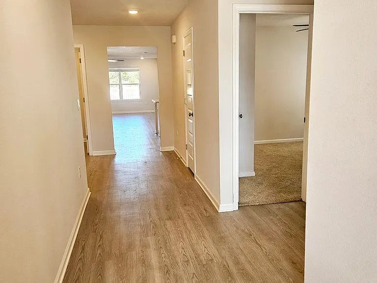 4953 Conner Ln — Photo 2