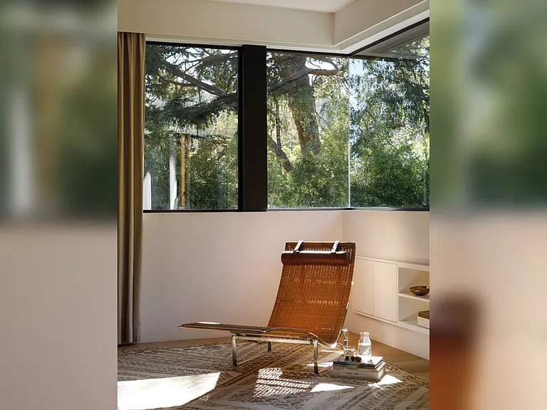 8970 Wonderland Park Ave — Photo 15