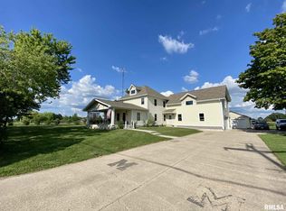 10605 E 1200th St, Macomb, IL 61455