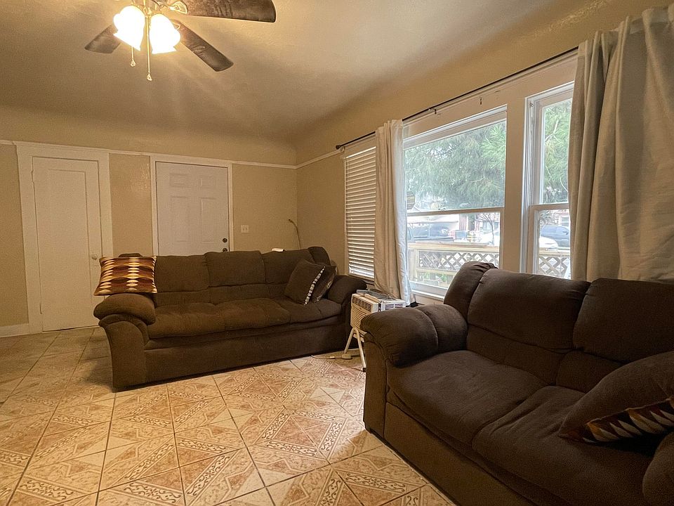 801 S Locust Street, Visalia, CA 93277 Zillow
