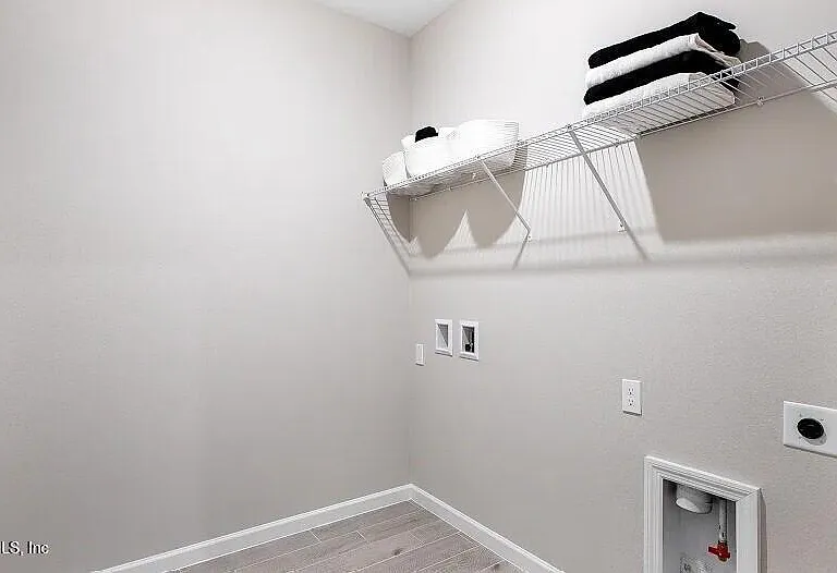 2760 Seasons Rd — Photo 18