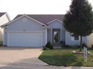 2905 Easton St, Harrisonville, MO 64701