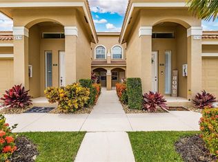 2530 Aspen Creek Ln APT 102, Naples, FL 34119