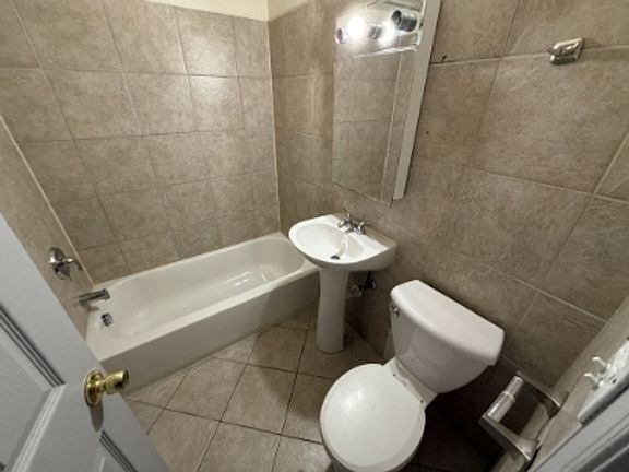 4th image of 1450 N 1st Ave #1460-6