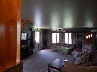 815 11th St N, Mountain Lake, MN 56159